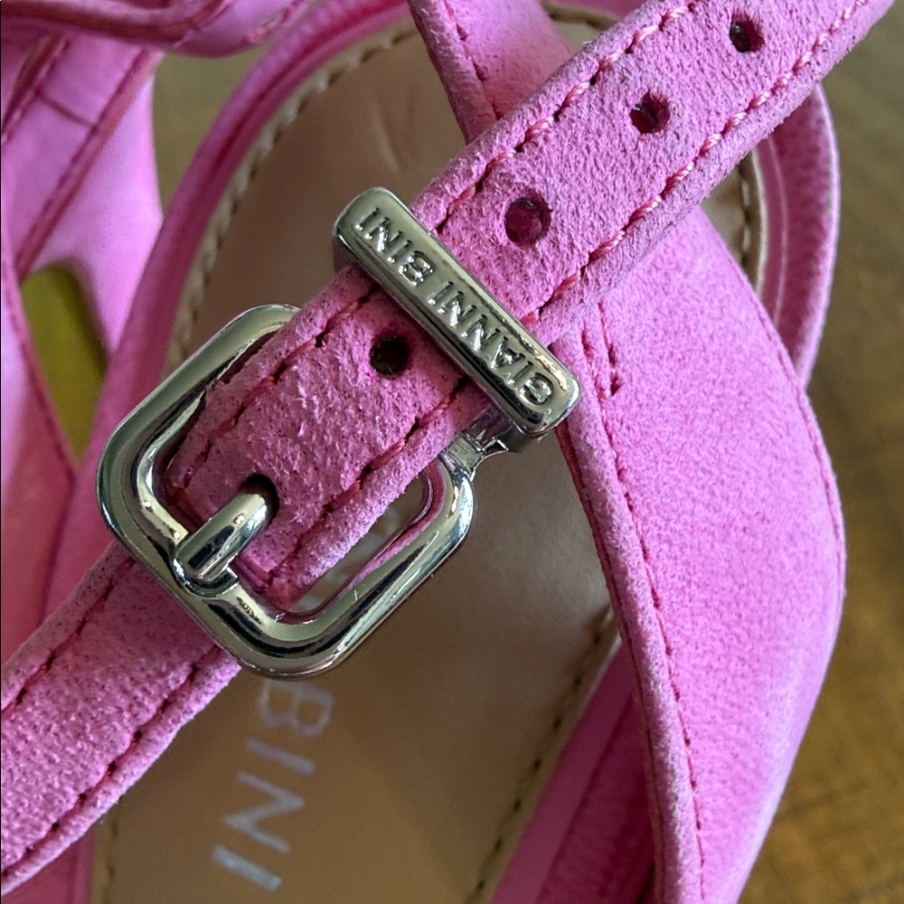Gianni Bini Pink Suede Ankle Stiletto Sandals. - Picture 6 of 8